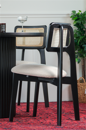 Woodenbend Mirla Siyah Kayın Sandalye – Hazeran Detaylı El İşçiliği