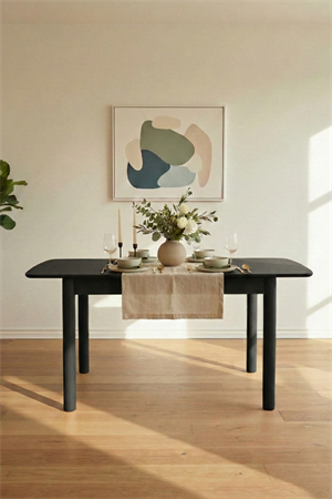 Woodenbend Helen Mat Siyah Açılır Yemek Masası Takımı 80x120 / 80x150 cm | 4 Hazeran Sandalyeli Modern & Endüstriyel Kayın Ahşap Masa Seti