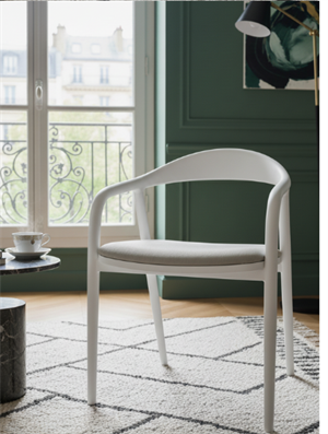 Woodenbend Delfi Beyaz Ahşap Sandalye – Modern İskandinav ve Konforlu Tasarım