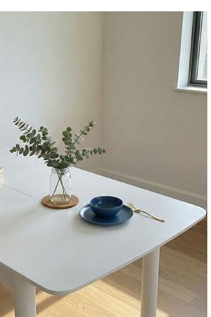 Woodenbend Freya Beyaz Açılır Mutfak Masa Takımı 80x120 cm – 1 Masa + 2 Sandalye + 1 Bench