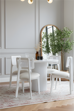 Woodenbend Mirla Yuvarlak Beyaz 100 cm Ahşap Yemek Masası Takımı – Hazeran Sandalyeli 4 Kişilik Masa Seti