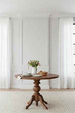 Woodenbend Orlando Ceviz Rengi Yuvarlak Masa Takımı 110 cm – 4 Döşemeli Kayın Sandalye, Sabit Ahşap Tasarım
