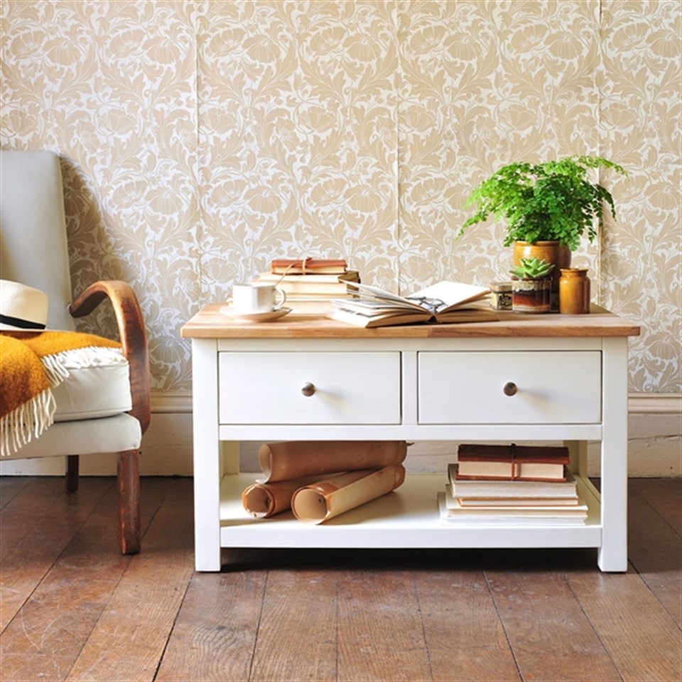 Bratt Beyaz Masif Orta Sehpa