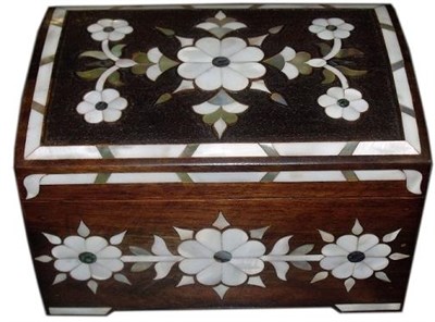 İstanbul-i Sedef İşlemeli Kutu