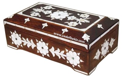İstanbul-i Sedef İşlemeli Kutu