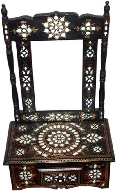 Makyaj Aynası