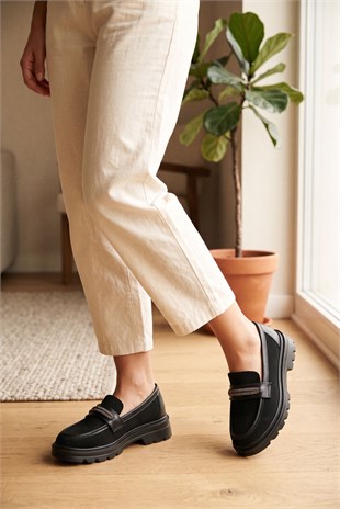 Nessa Siyah Kadın Loafer 