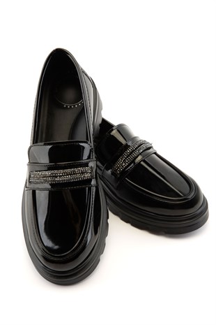 Nessa Siyah Rugan Kadın Loafer 