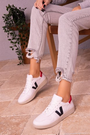 Hella Beyaz-Kırmızı Kadın Sneaker 16934