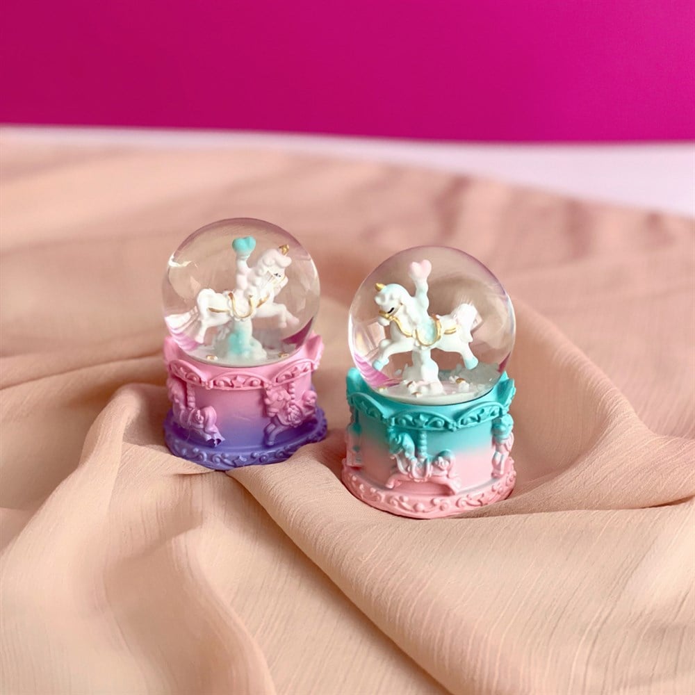  Unicorn Atlı Karınca Işıklı Mini Boy Kar Küresi 