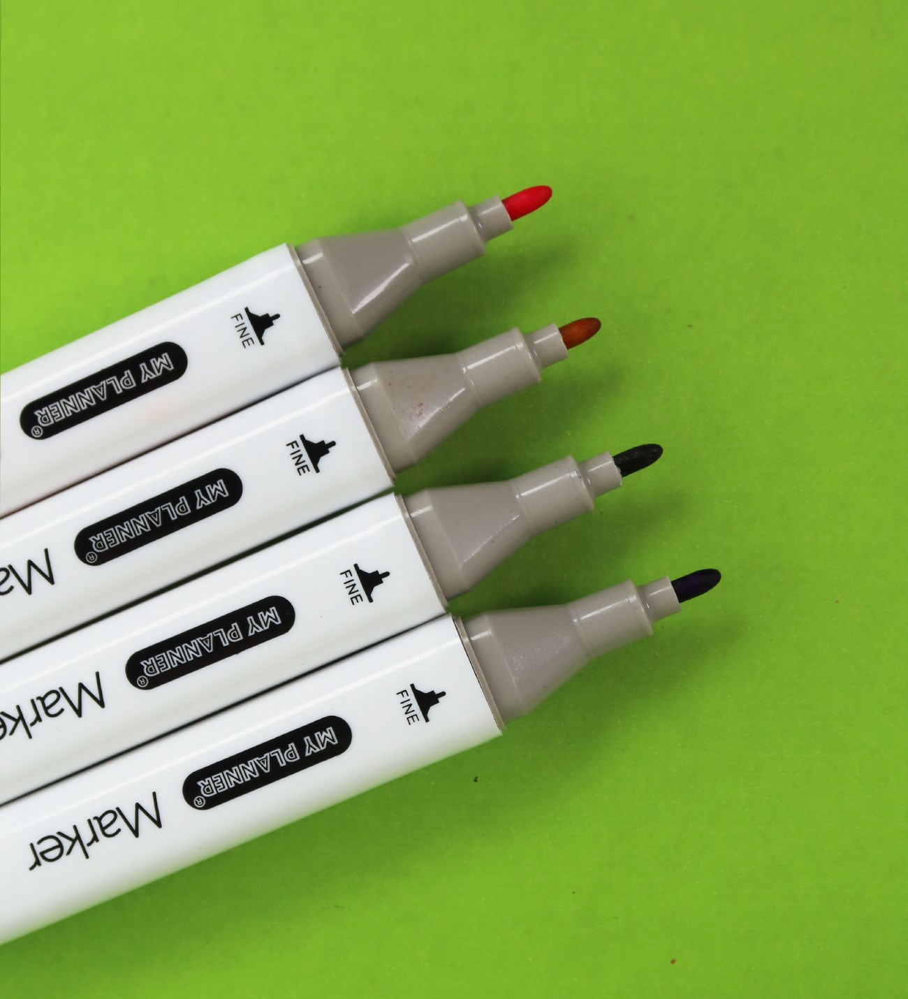 24lü Kutulu Marker Kalem