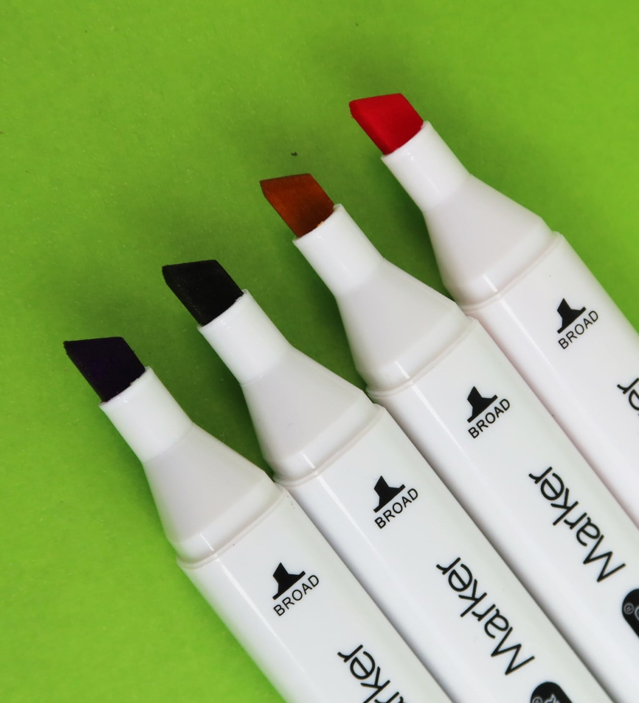 24lü Kutulu Marker Kalem