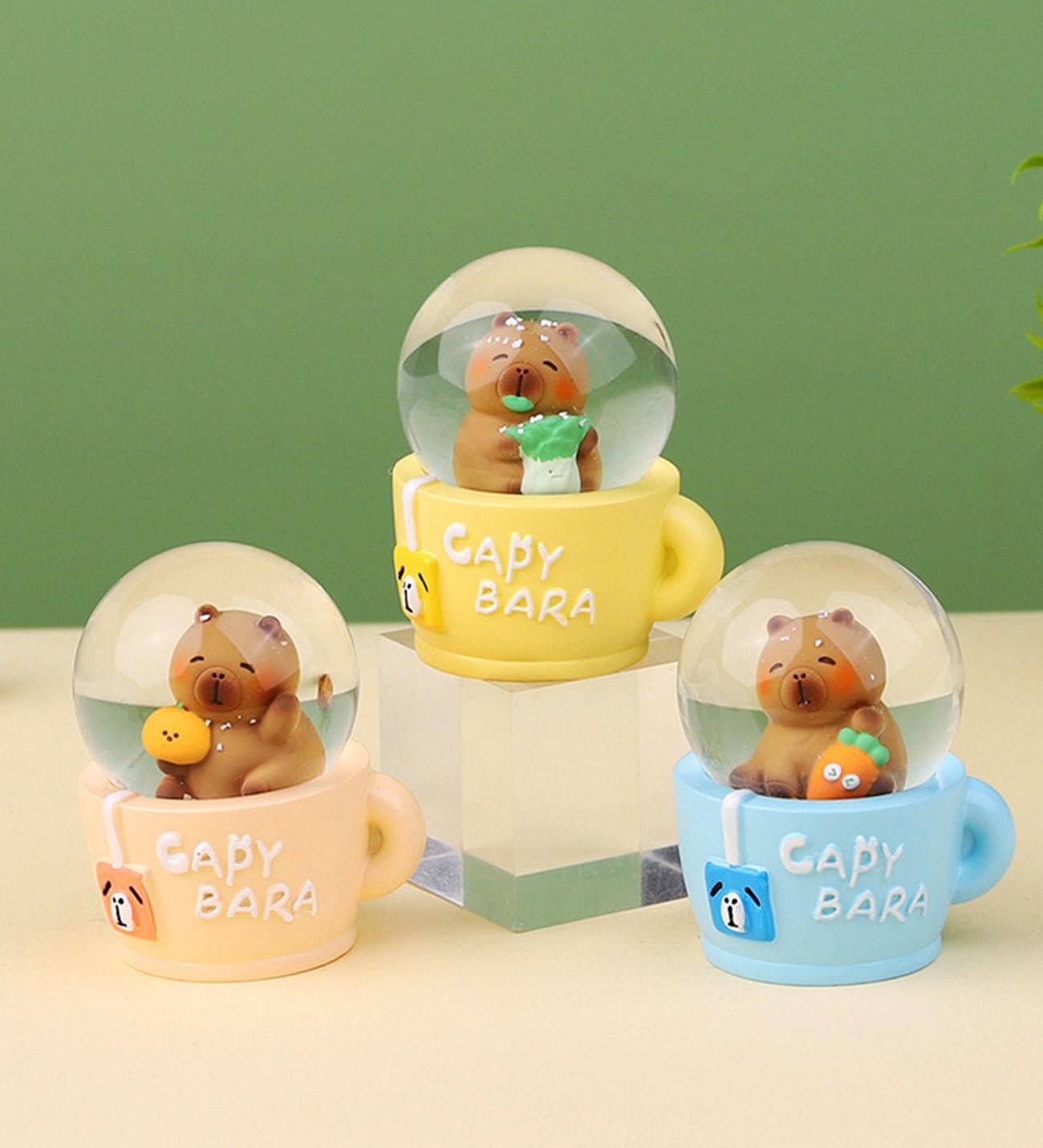 Capybara Kar Küresi Orta Boy