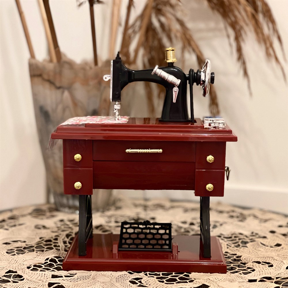 Dikiş Makinesi Tasarımlı Müzik Kutusu 
