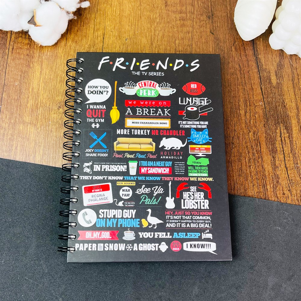 Friends Tasarımlı Çizgili Spiralli Defter 