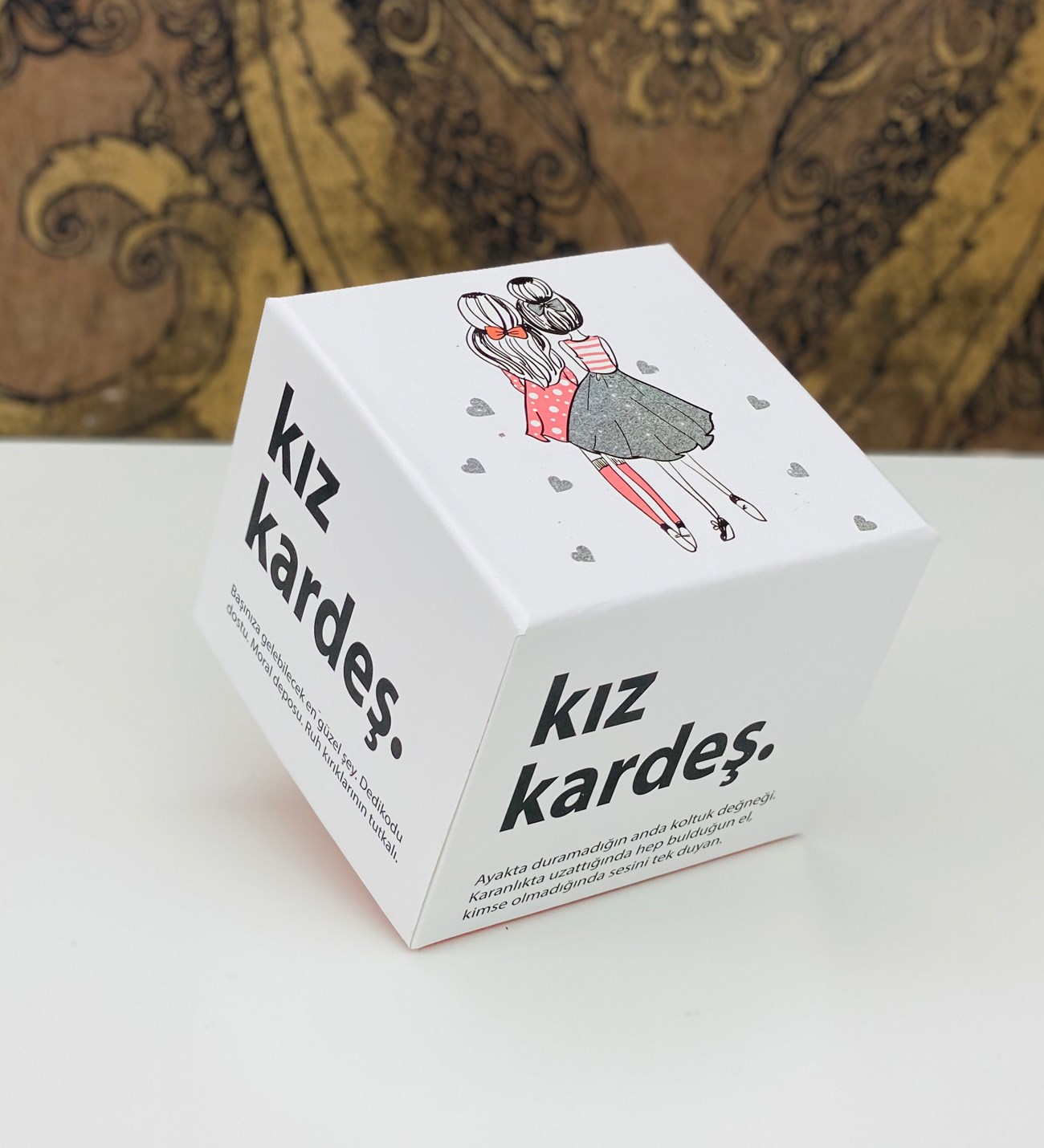 Karton Kutulu Kız Kardeş Tasarımlı Kupa Toptan İstoç