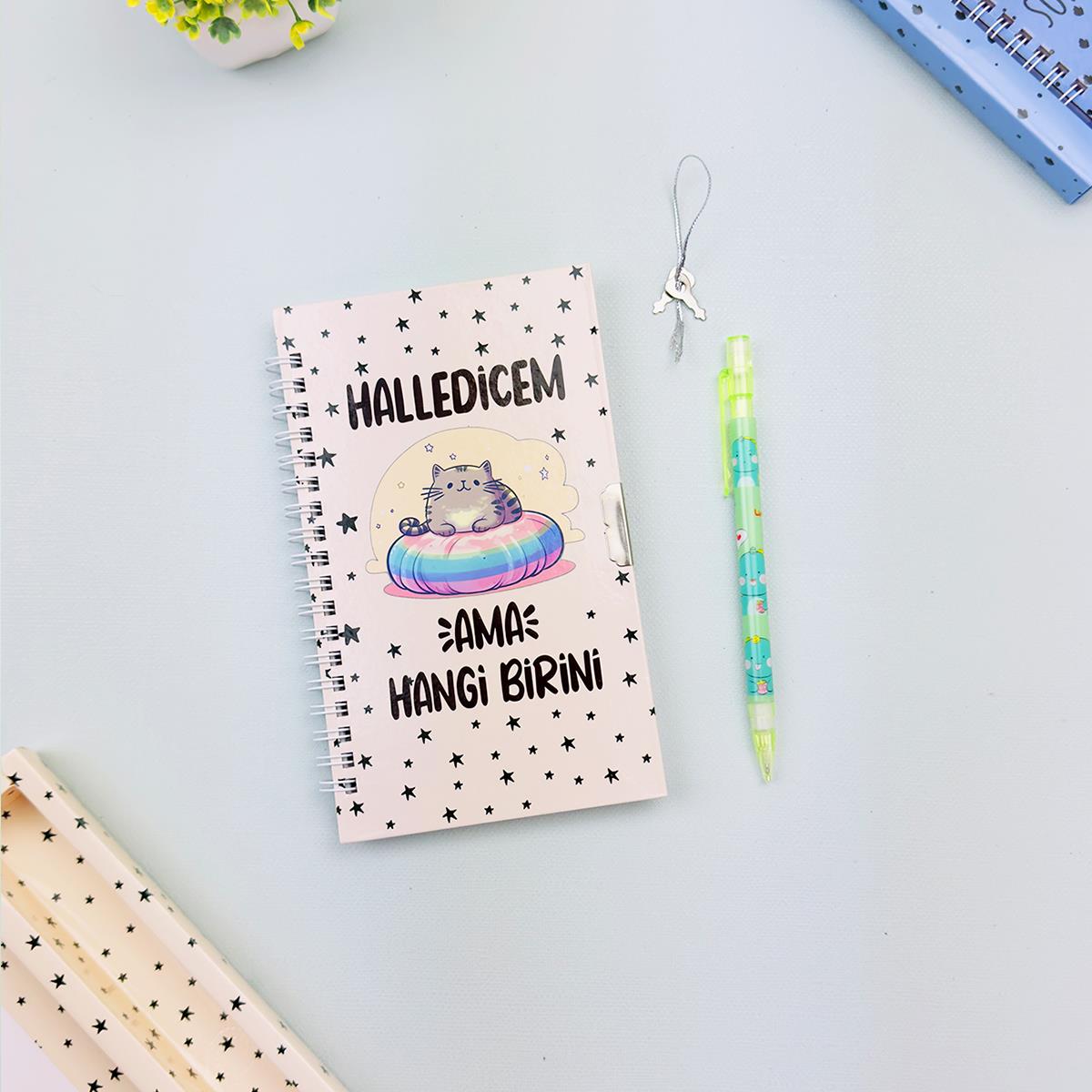 Kedi Mottolu Kilitli Defter