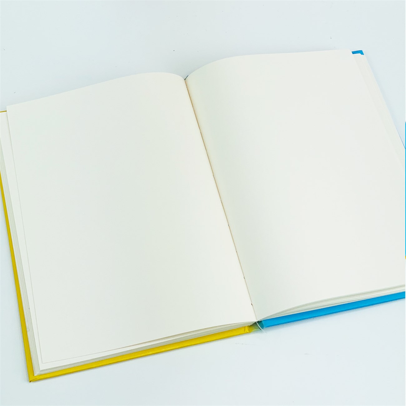 Our Adventure Book Tasarımlı Lastikli Defter