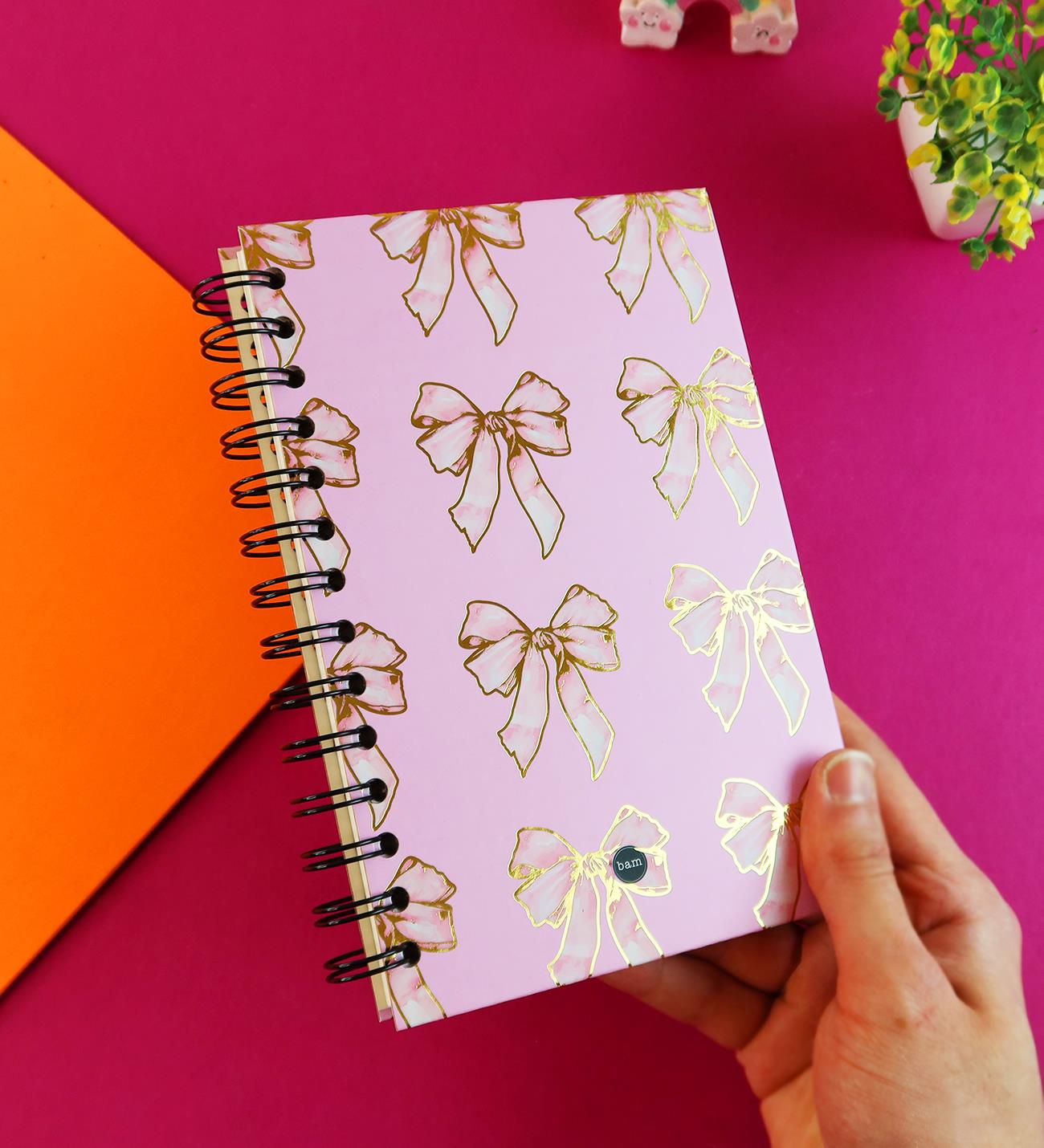 Özel Tasarım Spiralli 15*21 cm Dot Defter, Eskiz Defteri, Doodle Book - 2 SAYFA STICKER HEDİYELİ
