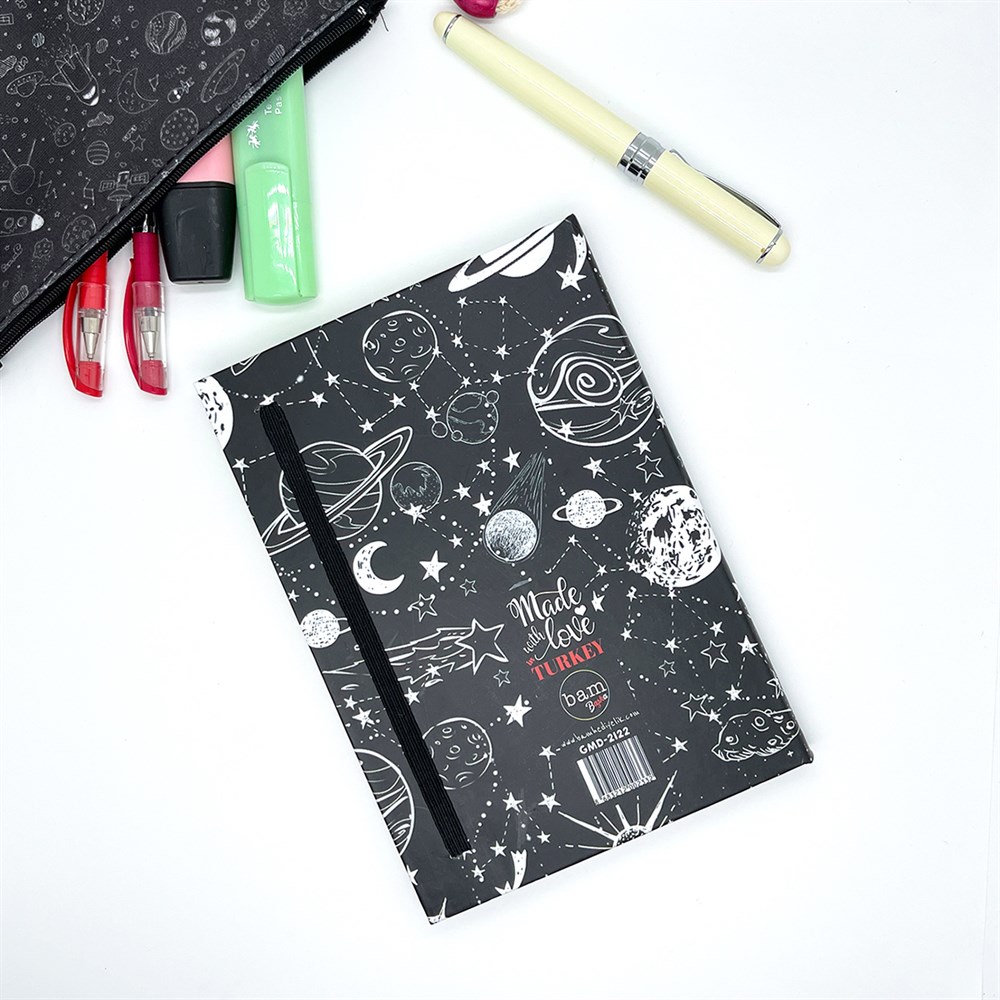 Saturn Ay Yıldız Tasarımlı Lastikli Defter