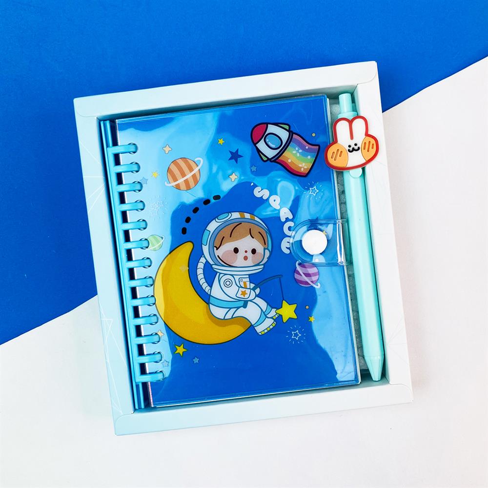 Space Tasarımlı Kilitli Günlük Defter Ve Kalem Set 