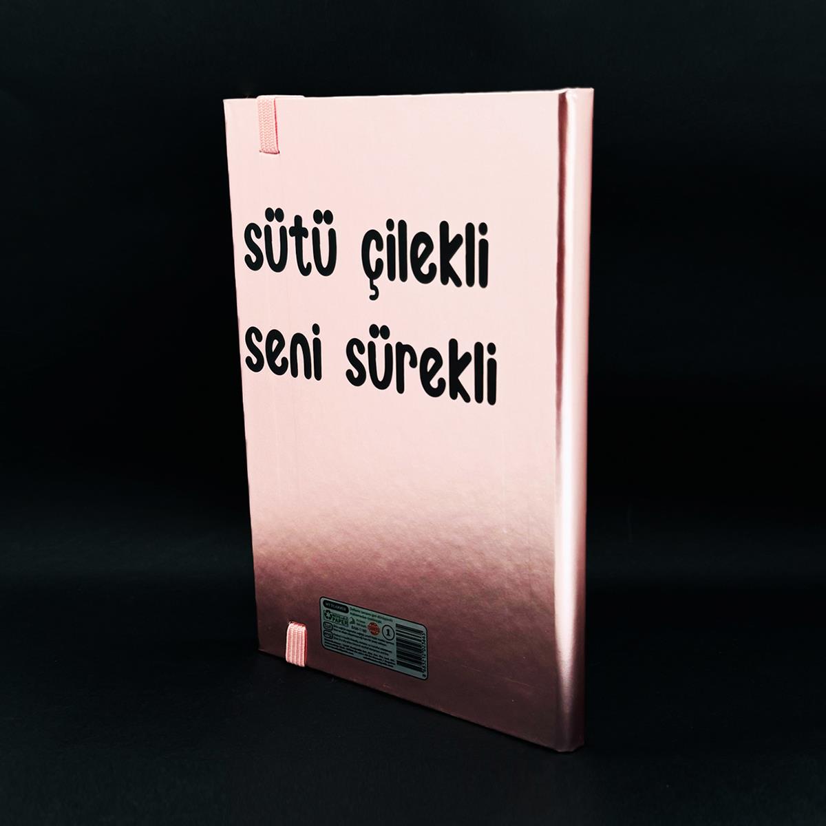 Sütü Çilekli Tasarımlı Metal Kapaklı Lastikli Defter