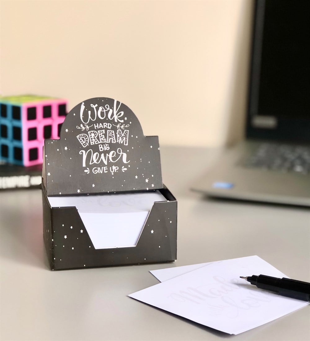 Work Hard Dream Motto Tasarım Notluk