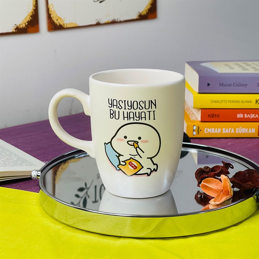 Yaşıyosun Bu Hayatı White Printed Mug