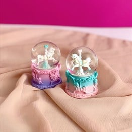 Unicorn Atlı Karınca Işıklı Mini Boy Kar Küresi