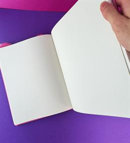 A4 Defter 200 Sayfa Kalın Gramaj Kağıtlı Defter Sketchbook