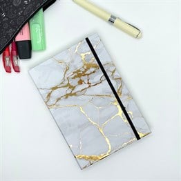 Altın Yaldızlı Beyaz Mermer Tasarımlı Lastikli Defter