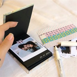 Amazing Mini Photo Album w/Stickers