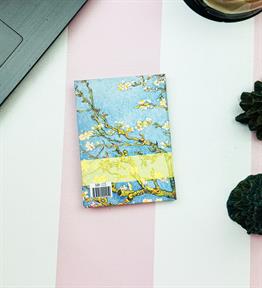 Badem Çiçeği Tasarımlı Sert Kapaklı Mini Defter