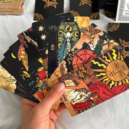 Bam Black Vintange Tarot Kartı