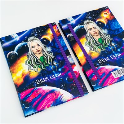 Billie Eilis Tasarımlı Lastikli Defter