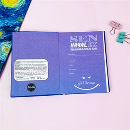 Bu Hayatı İzlemeye Gelmişim Tasarımlı Sert Kapaklı Lastikli Mini Defter