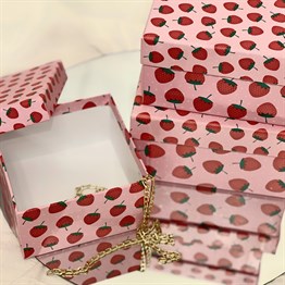 Strawberry Gift Box - 3 Pcs Set