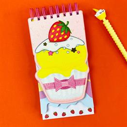Cupcake Tasarımlı Kabartmalı Defter