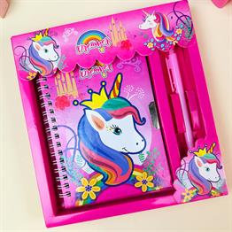 Flamingo Tasarımlı Kilitli Günlük Defter Ve Kalem Set