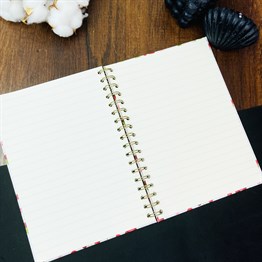 Friends Tasarımlı Çizgili Spiralli Defter 