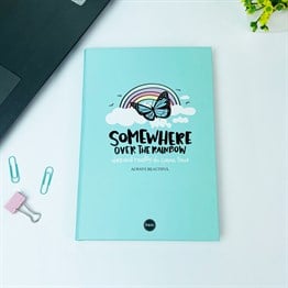 Gökkuşağı Kelebek Tasarımlı Lastikli Defter