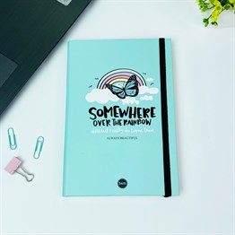 Gökkuşağı Kelebek Tasarımlı Lastikli Defter