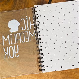 Hiç Mecalim Yok Tasarımlı Çanta Kapaklı Spiralli Defter