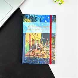 Kafe Terasta Yıldızlı Gece Tasarımlı Lastikli Defter
