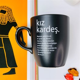 Kız Kardeş Black Printed Mug