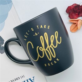 Lets Take A Coffee Break Atın Yaldızlı Black Printed Mug