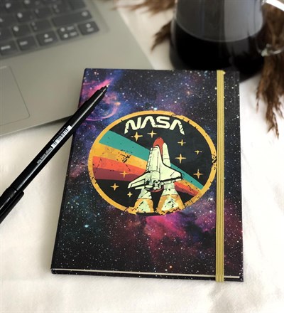 Nasa Uzay Mekiği Tasarımlı Lastikli Defter