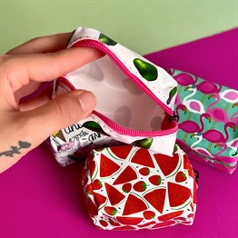 Özel Desenli Plastik Cüzdan