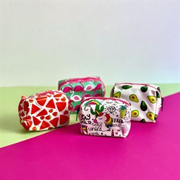 Özel Desenli Plastik Cüzdan