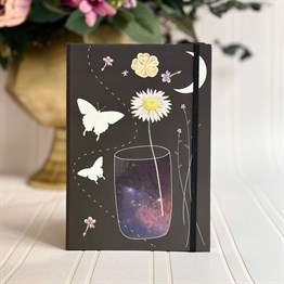 Papatya Ve Kelebek Tasarımlı Lastikli Defter